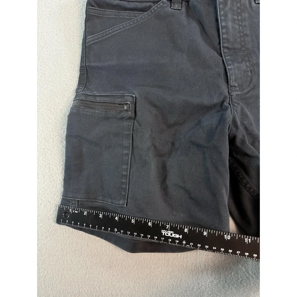 Nike SB Shorts Mens 30 Black Cargo Stretch 8 Inseam Skateboarding DH2939-010